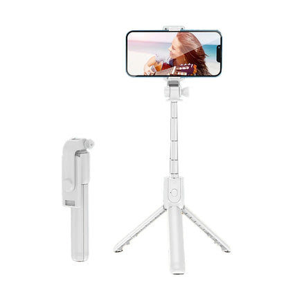 Perche à selfie pliable blanche avec support extensible pour téléphone portable, parfaite pour prendre des photos et vidéos en voyage ou à la plage.